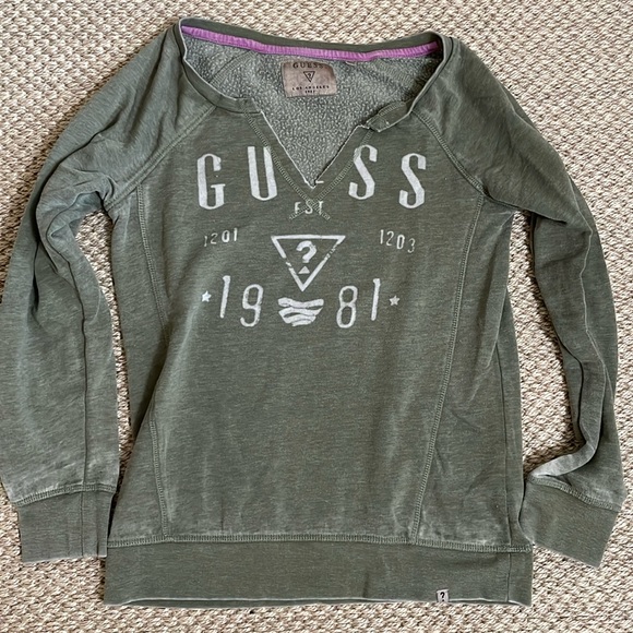 Guess Sweatshirt - Picture 1 of 3